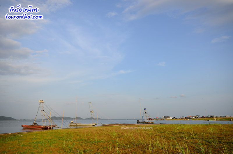 ท่าเรือท้ายเขื่อนกระเสียว