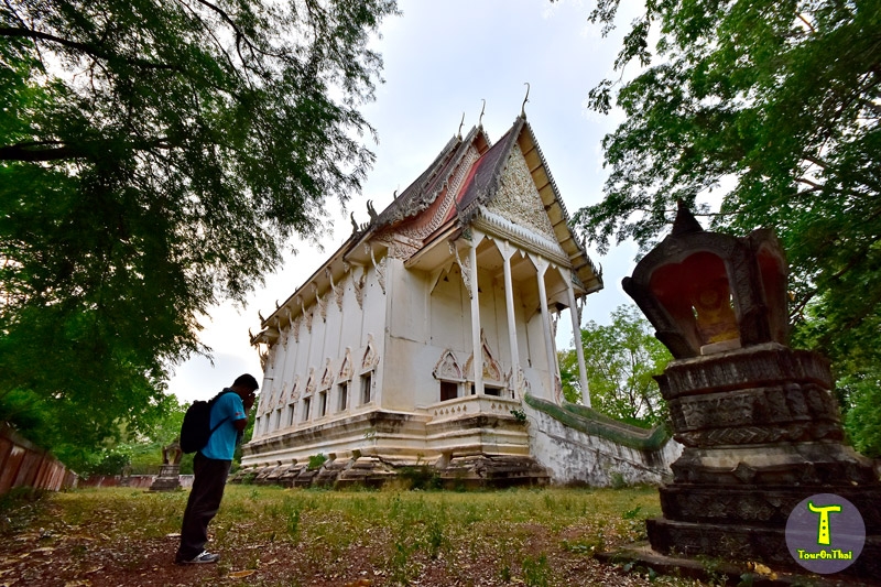 ใบเสมาสมัยทวารวดี