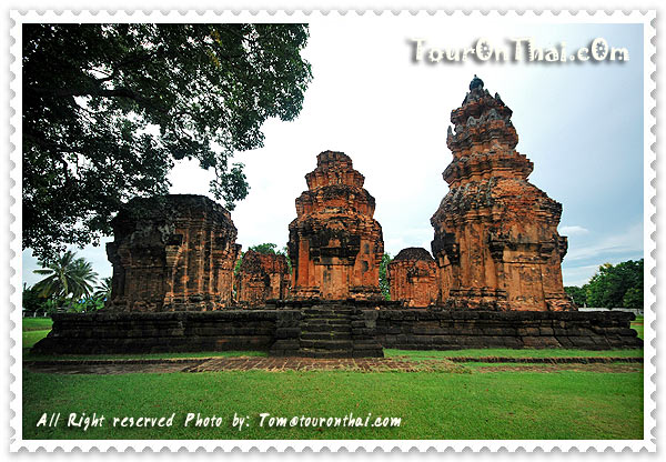 ด้านหลังปราสาทศีขรภูมิ