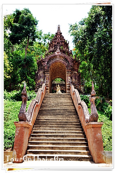 ซุ้มประตูวัดอนาลโยทิพยาราม