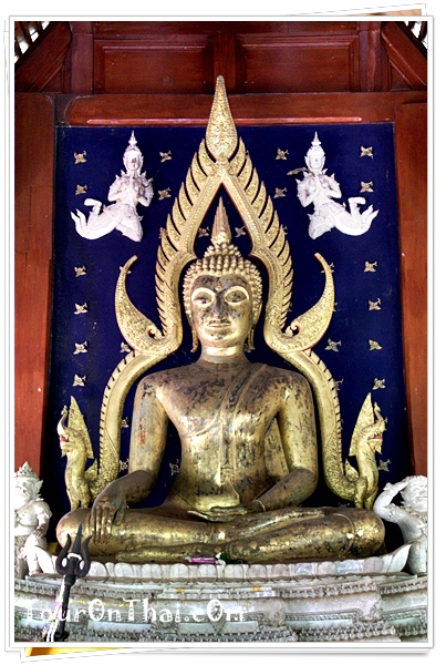 พระพุทธชินราชจำลอง
