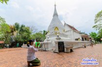 งานนมัสการพระธาตุศรีสองรัก ตอนแรก พิธีล้างพระธาตุ