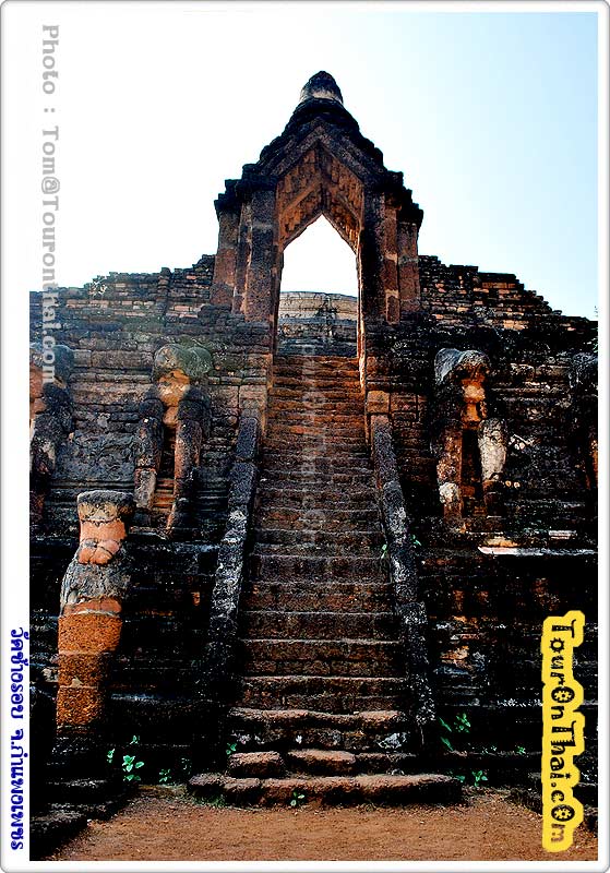 Wat Chang Rob,วัดช้างรอบ-อุทยานประวัติศาสตร์กำแพงเพชร