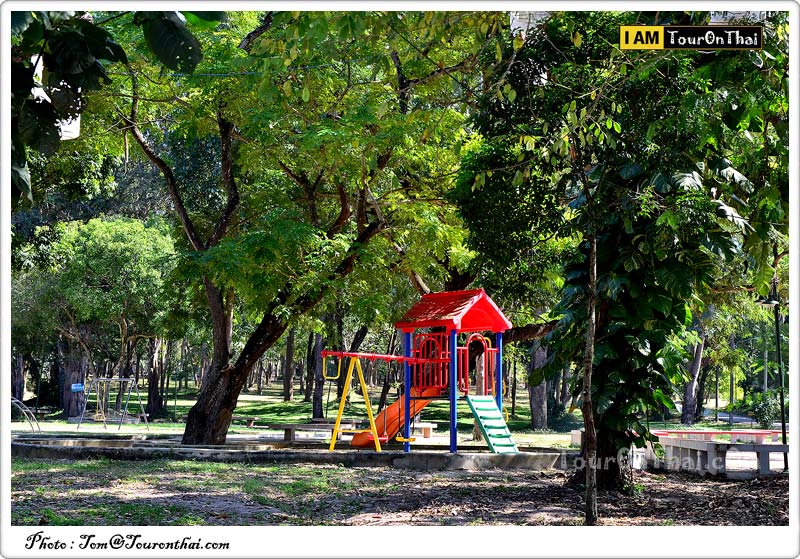 Nhong Krathing Park,สวนสาธารณะหนองกระทิง ลำปาง