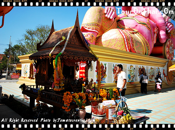 Wat Saman Rattanaram (Giant Reclining Ganesha)