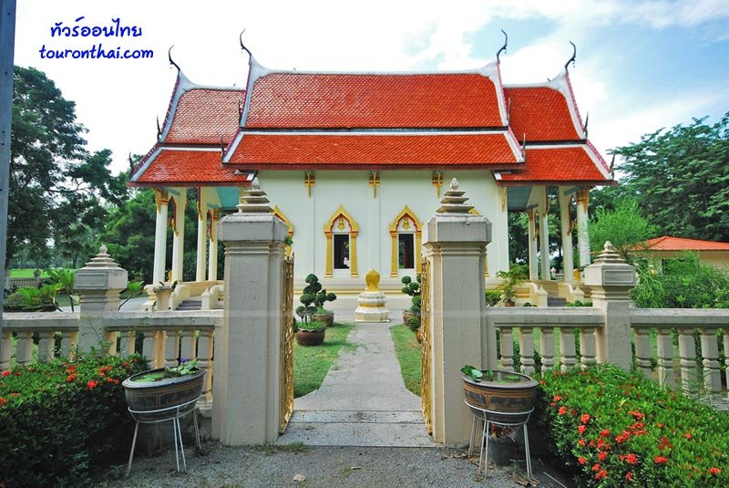 Luang Po Hin,โบสถ์หลวงพ่อหิน ชัยนาท