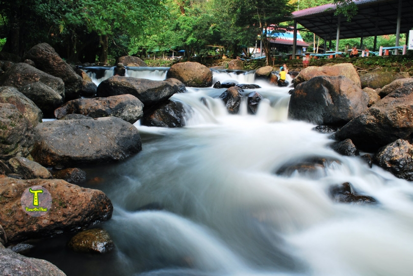 Nang Rong Waterfall,น้ำตกนางรอง นครนายก