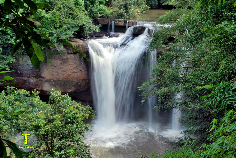 Haew Suwat Waterfall,น้ำตกเหวสุวัต นครราชสีมา