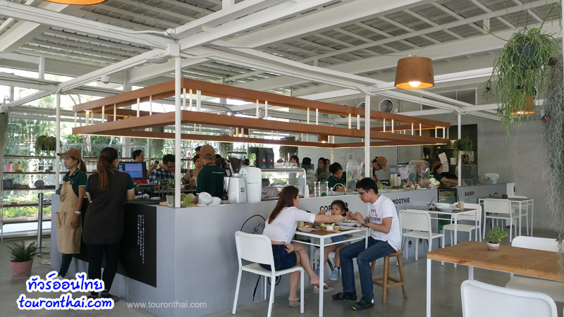 ห้องอาหารและเครื่องดื่ม Coro Cafe