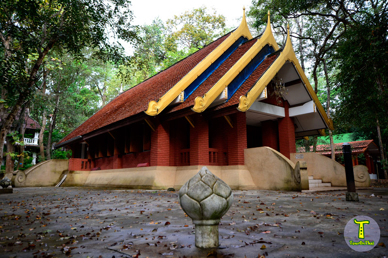 Tunnel temple and meditation center - Wat Umong Chiang Mai,วัดอุโมงค์ สวนพุทธธรรม เชียงใหม่