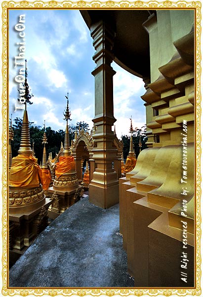 Wat Pa Sawang Boon