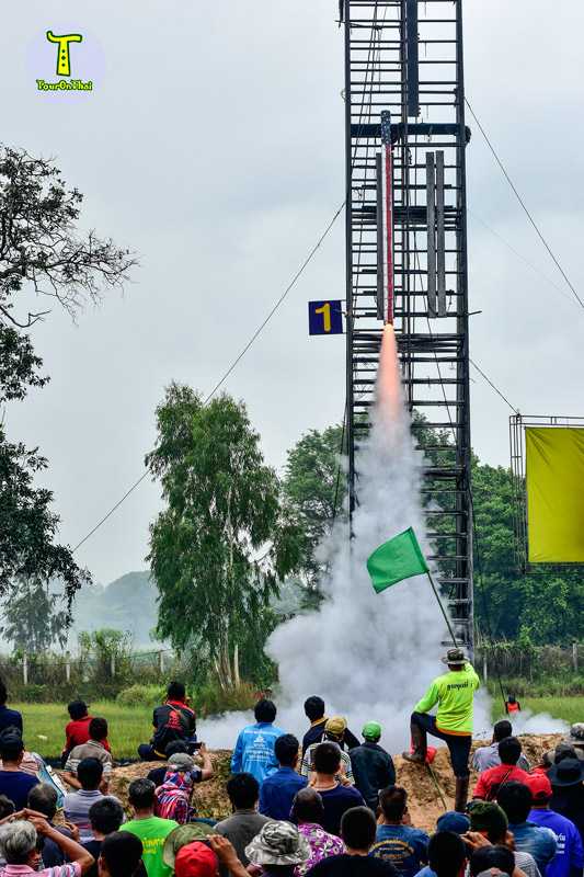 Phanom Prai Rocket Festival 2017,ประเพณีบุญบั้งไฟ พนมไพร 2560