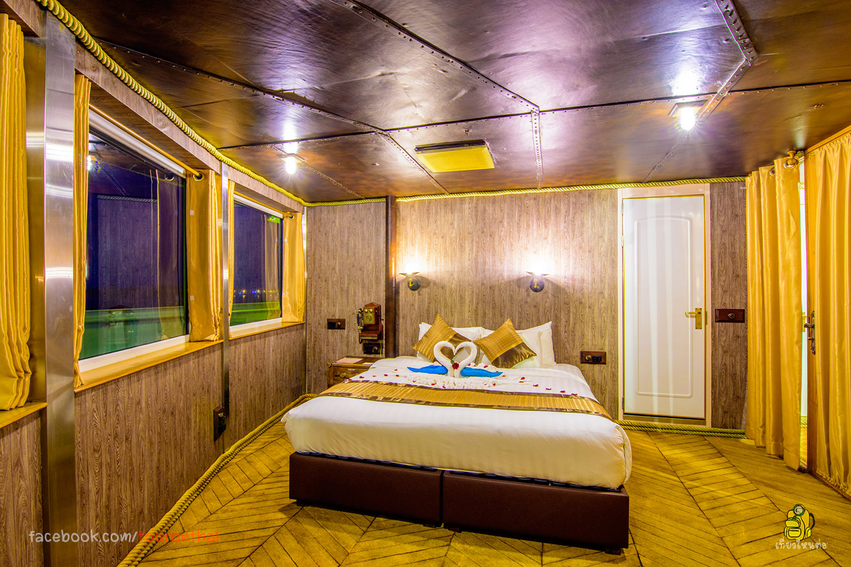 ห้องพัก แบบ VIP ของ Vintage Luxury Yacht Hotel