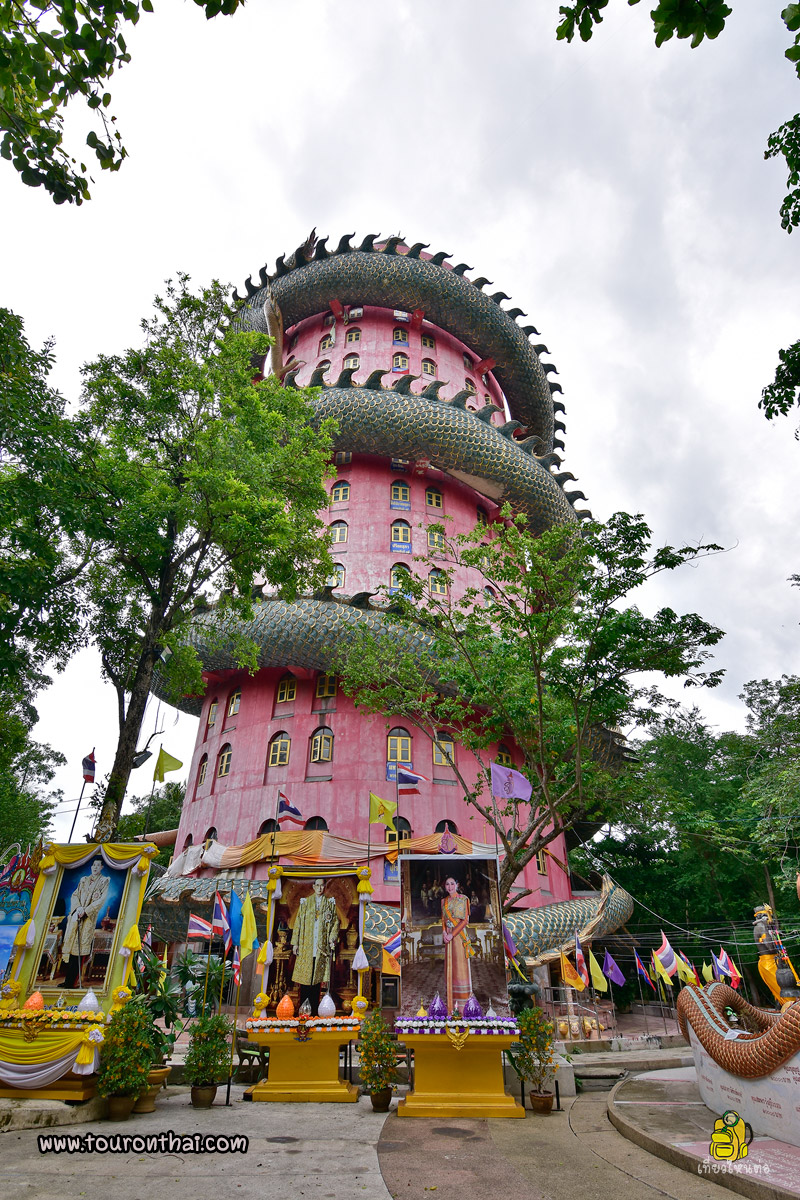 Dragon Temple (Wat Samphran)