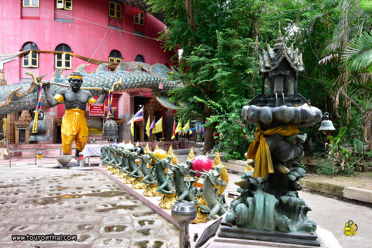 Wat Sampran (Dragon Temple),วัดสามพราน