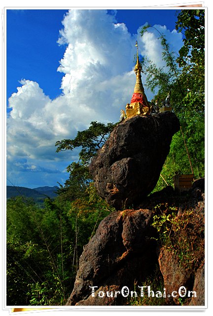 Phrathat Doi Din Ki (Hin Kio),พระธาตุหินกิ่วที่ดอยดินจี่ ตาก
