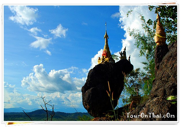 Phrathat Doi Din Ki (Hin Kio),พระธาตุหินกิ่วที่ดอยดินจี่ ตาก