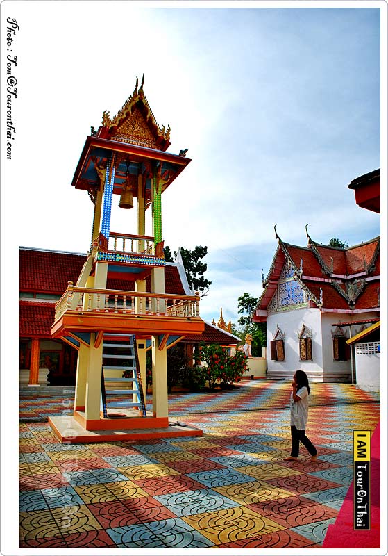 Wat Phra Boromthat, Ban Tak, Tak,วัดพระบรมธาตุ ตาก