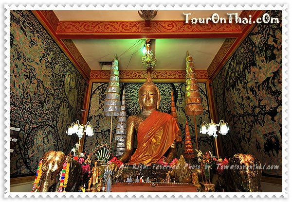 Luang Pho Dam Khao Chedi,วิหารหลวงพ่อดำ เขาเจดีย์ วัดช่องแสมสาร ชลบุรี