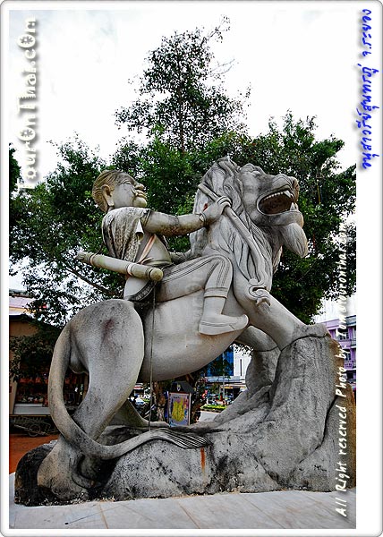 Sunthorn Phu Monument,อนุสาวรีย์สุนทรภู่ ระยอง