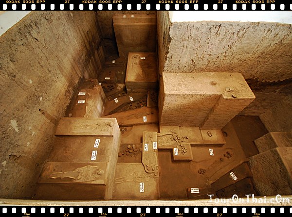 Archaeological Site Ban Prasat,แหล่งโบราณคดีบ้านปราสาท นครราชสีมา