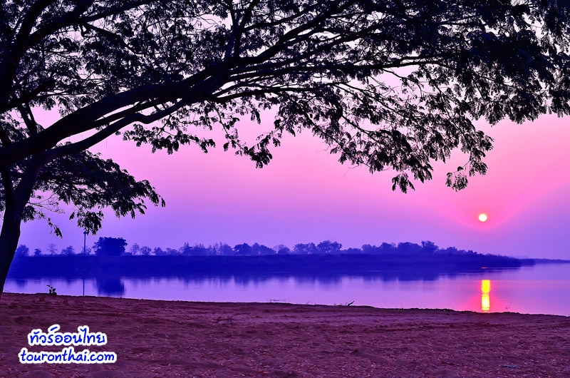 Bueng Boraphet, largest freshwater lake in Thailand,บึงบอระเพ็ด นครสวรรค์