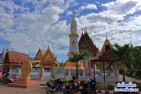 Wat Maha That (Phra That Anon)