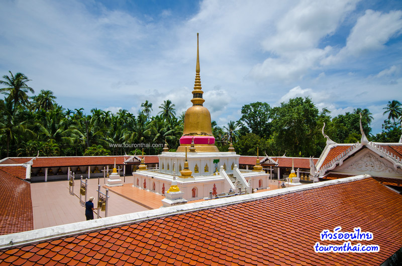 Wat Phra That Sawi,พระบรมธาตุสวี ชุมพร