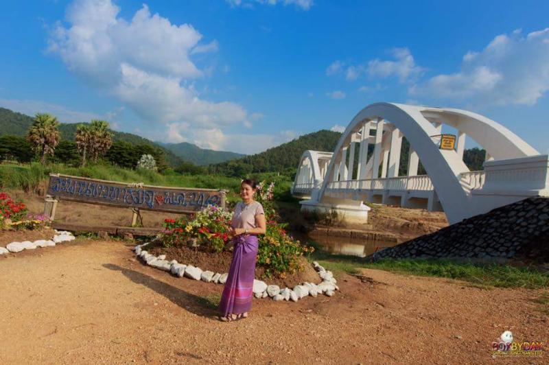 ,Saphan Tha Chomphu or Tha Chomphu Bridge