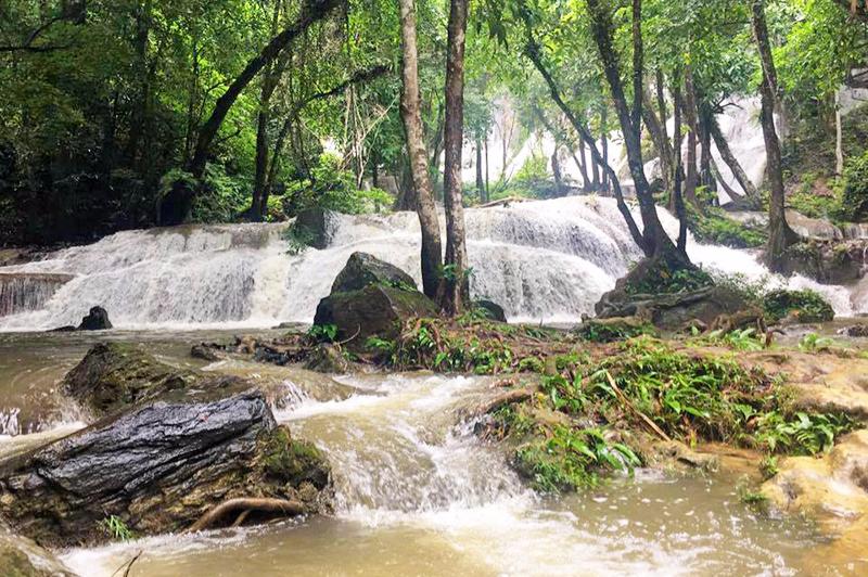 ,Pha Tat Waterfall - Kanchanaburi