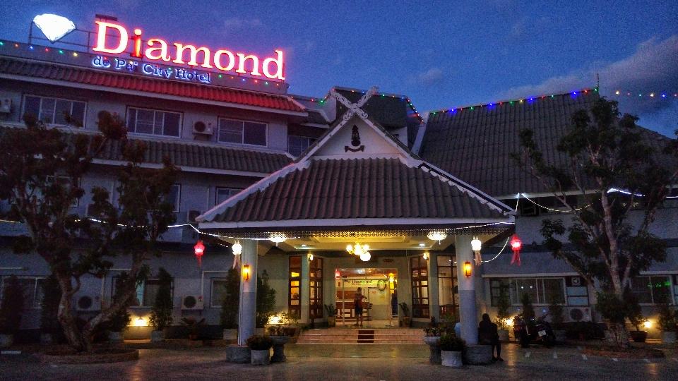 拜县钻石酒店,Diamond De Pai City Hotel