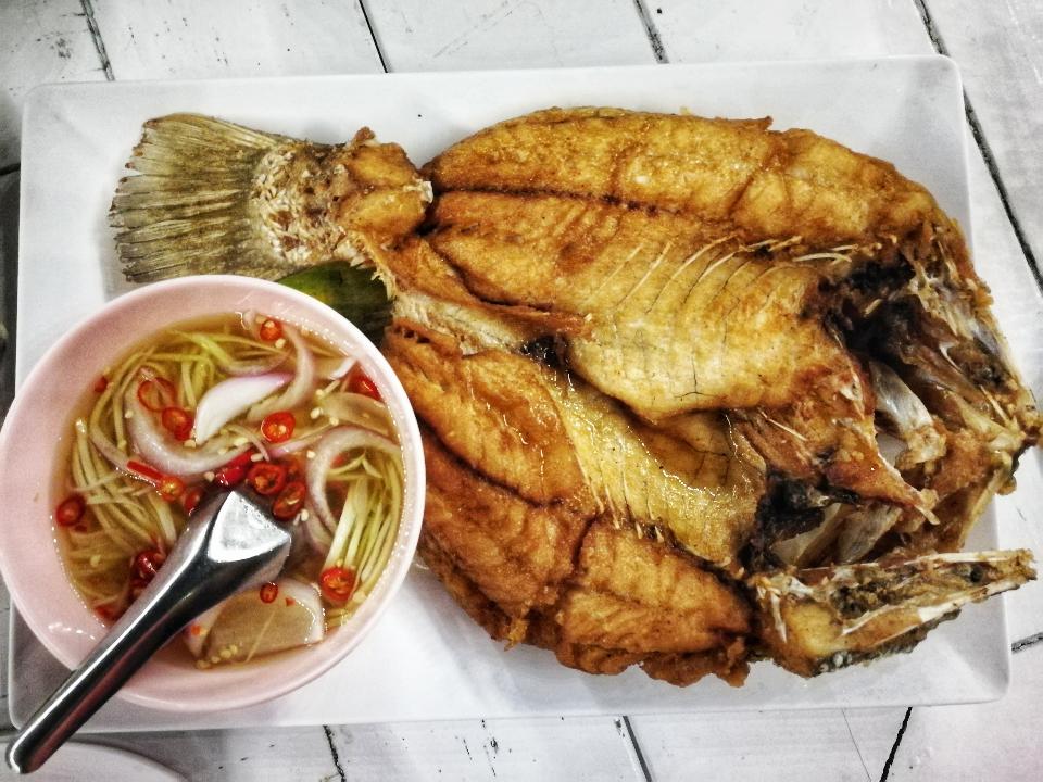,Chomview Seafood Hua Hin