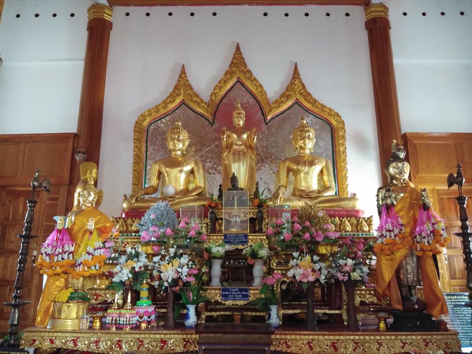 ,Wat Dong Takhop