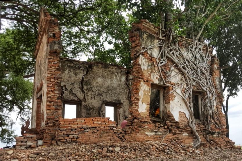 ,Wat Pradu Ancient Remain