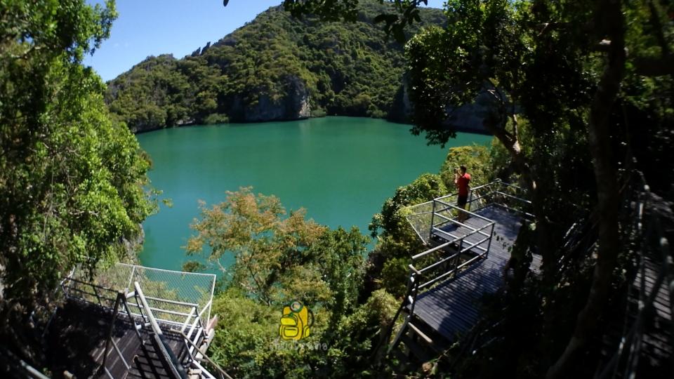,Blue Lagoon (Emerald Lake) Mae Koh Island