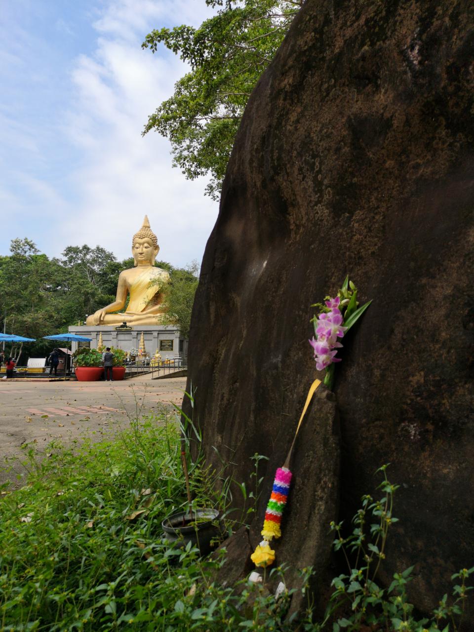 ,Puttha Utthayan and Pra Mongkol Ming Muang (Buddha Park)