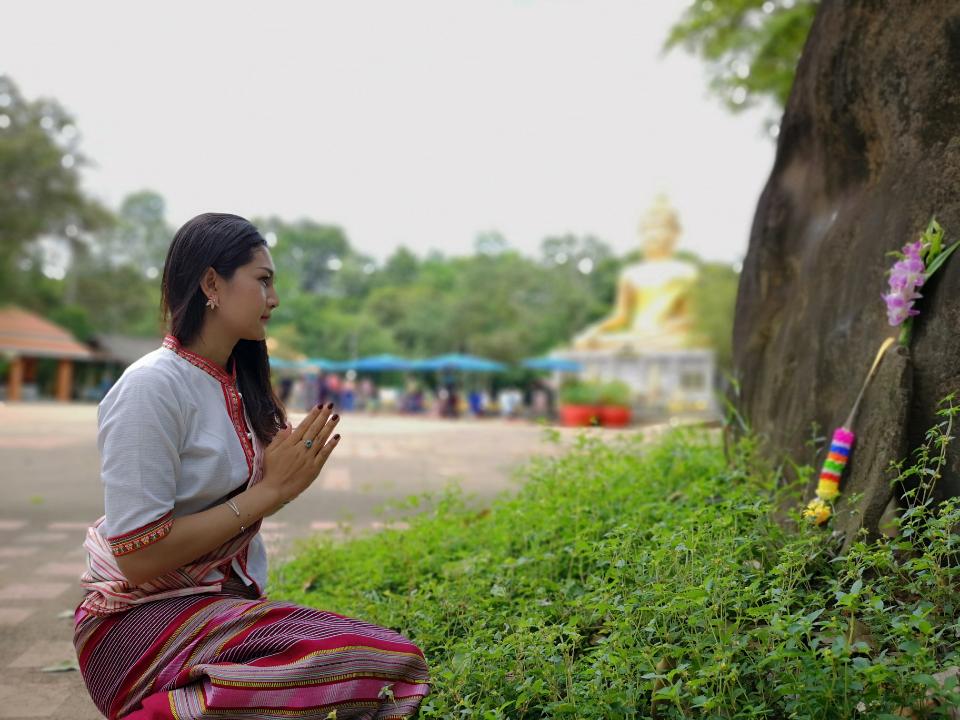 ,Puttha Utthayan and Pra Mongkol Ming Muang (Buddha Park)