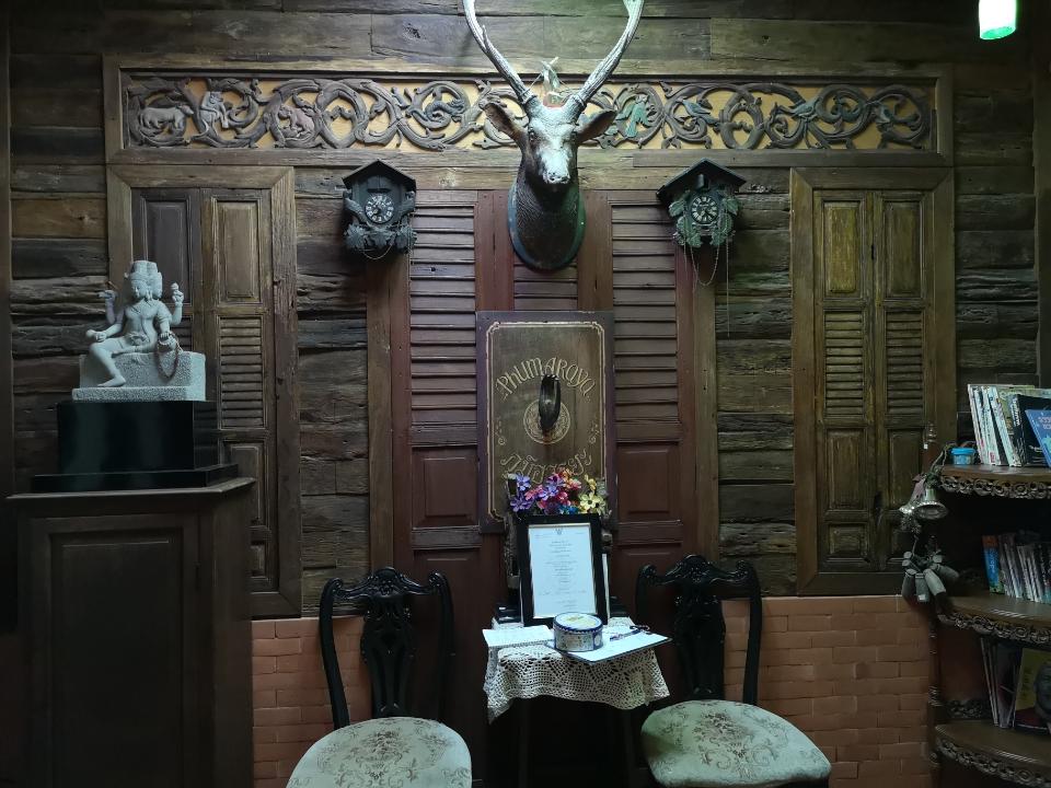 大城堡奇旅社,Ayutthaya Bouchic Hostel