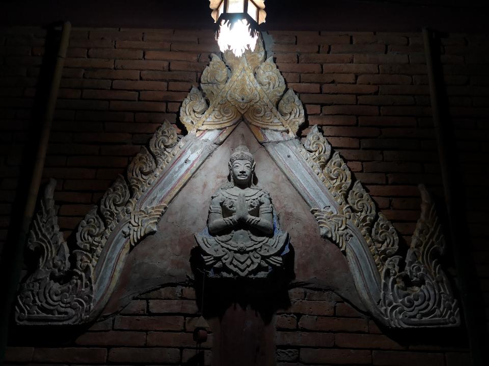 大城堡奇旅社,Ayutthaya Bouchic Hostel