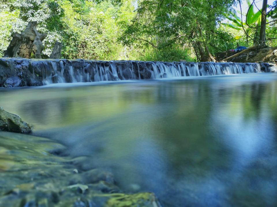 น้ำพุร้อนป่าอนุรักษ์ธรรมชาติไทรงาม