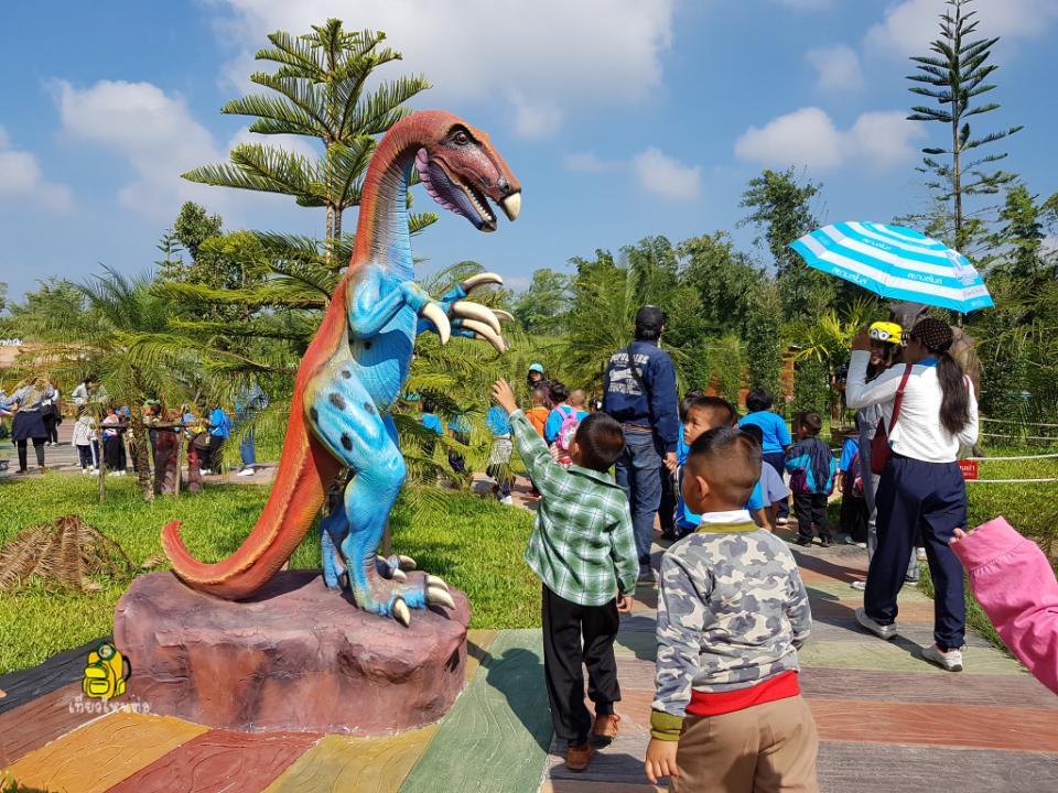 ,Amazing Dinosaur Khao Kho