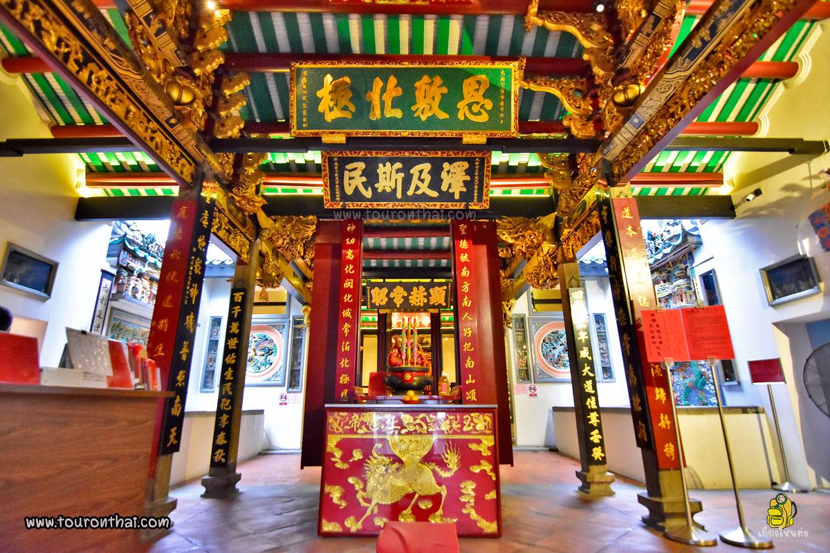 ,Yueh Hai Ching Temple or Wak Hai Cheng Bio