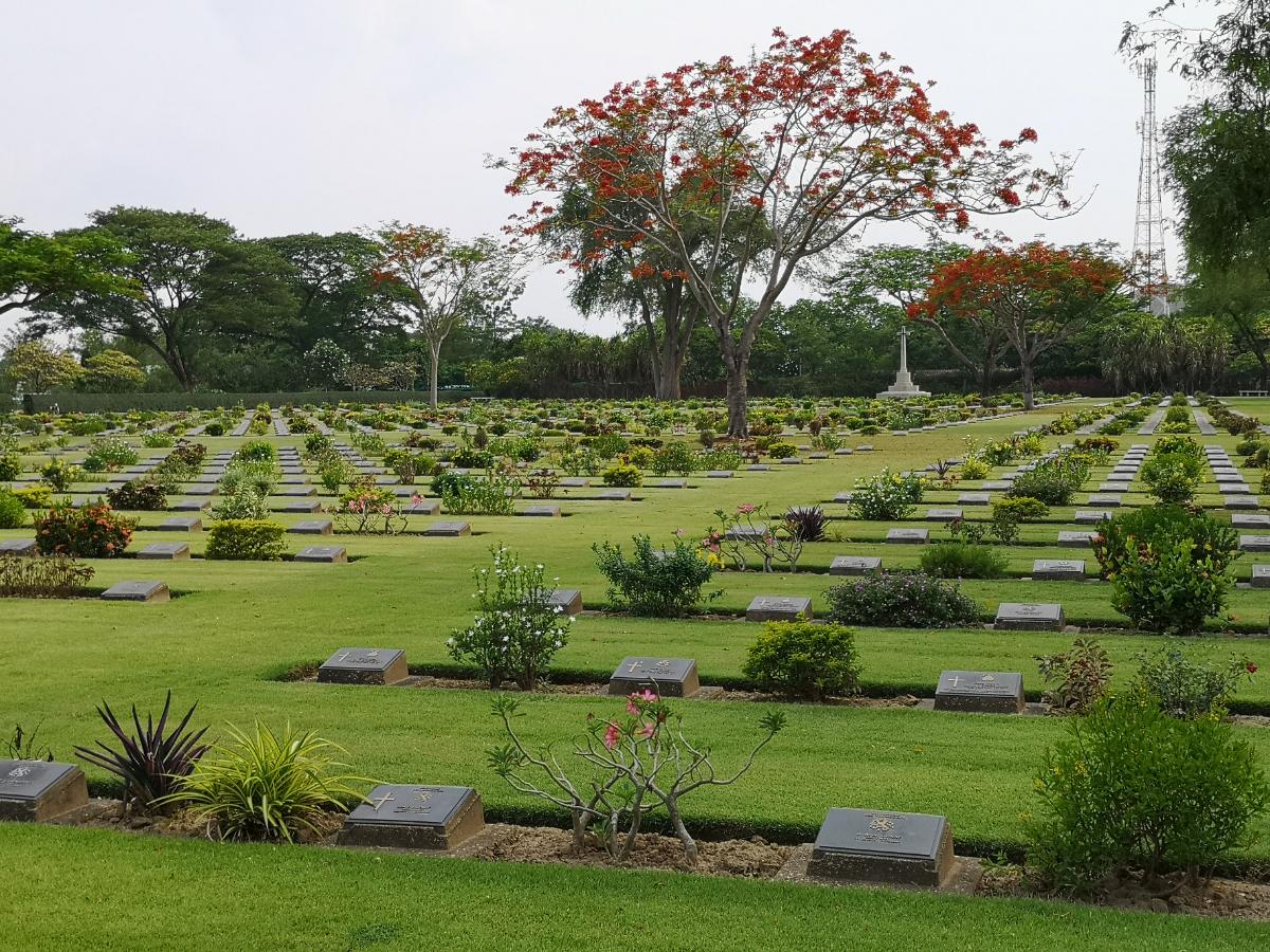 ,War Cemetery (Chongkai)