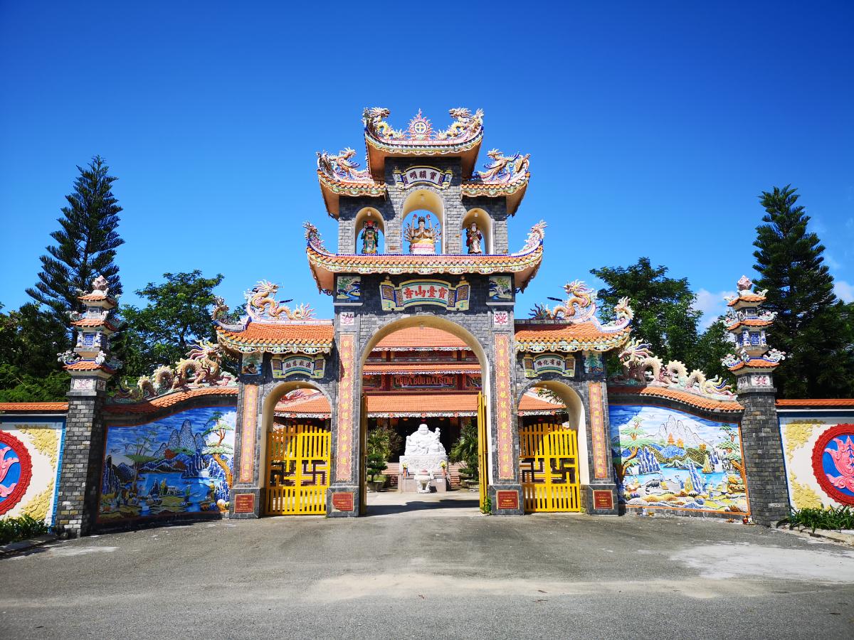,Chua Buu Dai Son Temple Danang